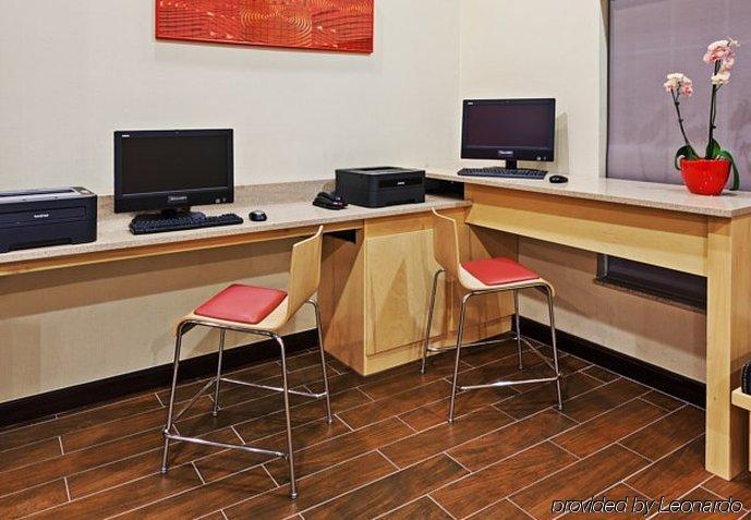 Towneplace Suites By Marriott Odessa Bagian luar foto
